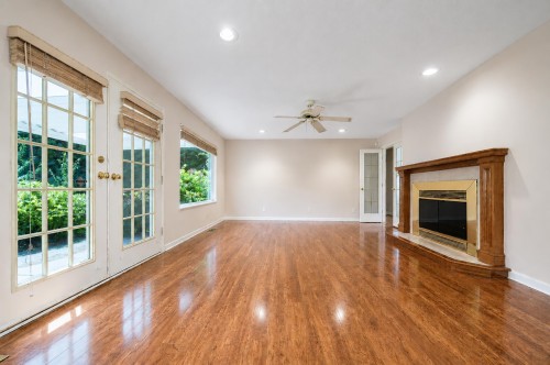 14290 30 Avenue, Surrey, BC 