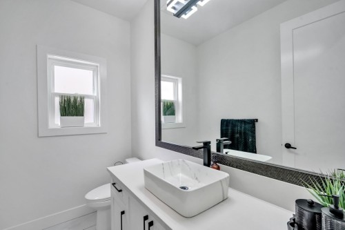 14745 62 Avenue, Surrey, BC 