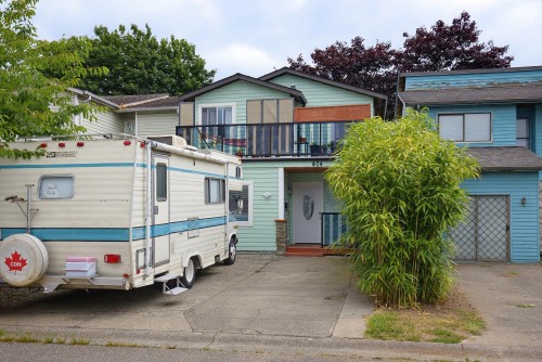 404 Bruneau Place, Langley, BC 