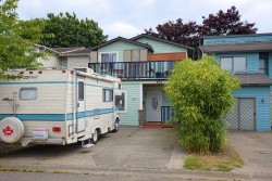 404 Bruneau Place Langley, BC V4W 3K9