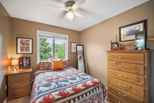 3669 Bulkley Street, Abbotsford, BC - Indoor Photo Showing Bedroom