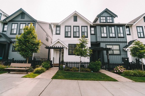 8133 202 Street  Langley, BC V2Y 3K2