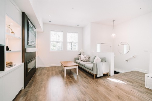 8133 202 Street, Langley, BC - Indoor