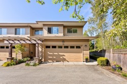 32-16655 64 Avenue Surrey, BC V3S 3V1