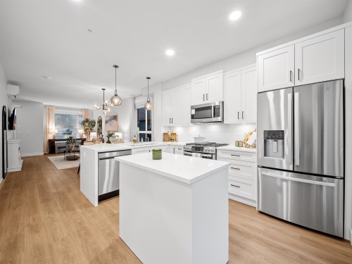 4-20926 83 Avenue, Langley, BC - Indoor Photo Showing Kitchen With Upgraded Kitchen