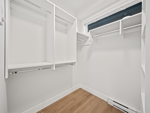 4-20926 83 Avenue, Langley, BC - Indoor With Storage