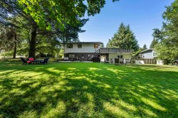 7876 139a Street Surrey, BC V3W 5H5