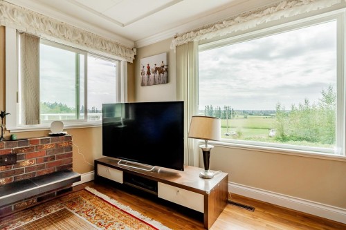7714 216 Street, Langley, BC 