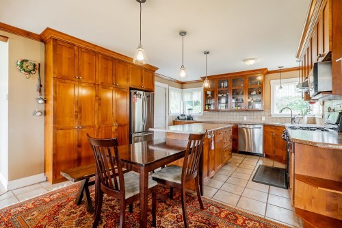 7714 216 Street, Langley, BC 