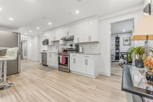 7848 117A Street, Delta, BC 