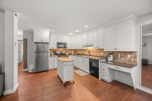 1247 Stayte Road, White Rock, BC 