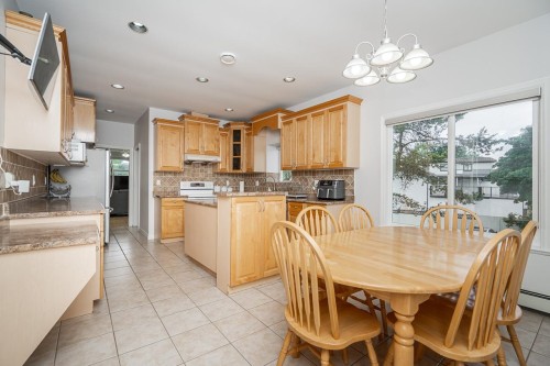 12773 90 Avenue, Surrey, BC - Indoor Photo Showing Dining Room