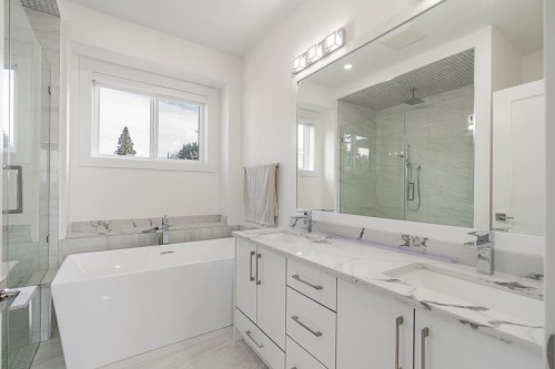 15051 63A Avenue, Surrey, BC 