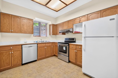 14078 31A Avenue, Surrey, BC 