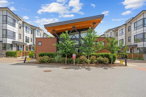 82-20150 81 Avenue, Langley, BC 