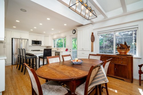7397 Bates Road, Delta, BC - Indoor Photo Showing Dining Room