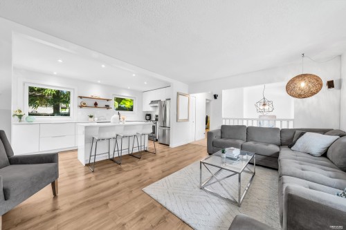 35365 Selkirk Avenue  Abbotsford, BC V2S 8L1