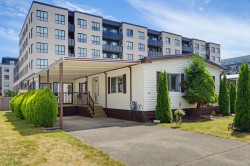 21-8670 156 Street Surrey, BC V3S 3S1