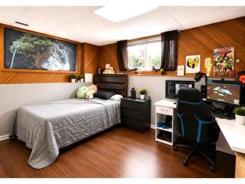 1783 Everett Road, Abbotsford, BC - Indoor Photo Showing Bedroom