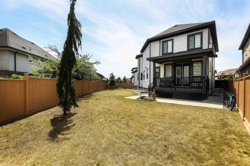 16181 89A Avenue, Surrey, BC 