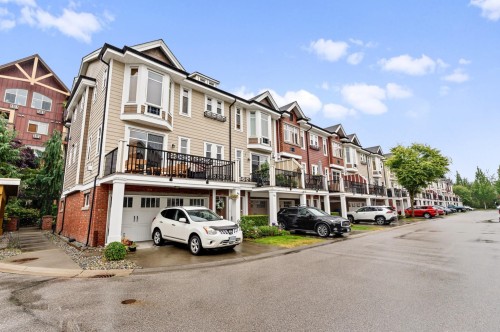 72-20738 84 Avenue  Langley, BC V2Y 0J6