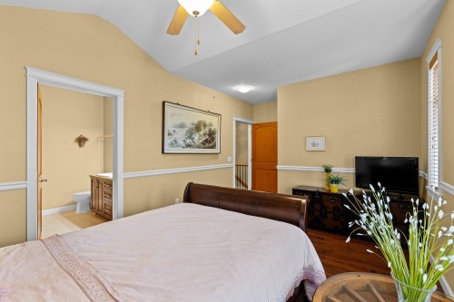 72-20738 84 Avenue, Langley, BC - Indoor Photo Showing Bedroom