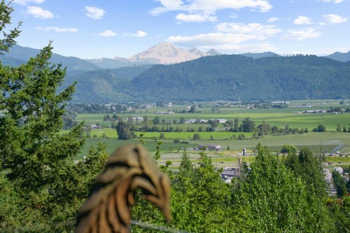 35993 Eaglecrest Place, Abbotsford, BC 