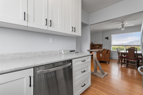 39965 No. 5 Road, Abbotsford, BC - Indoor