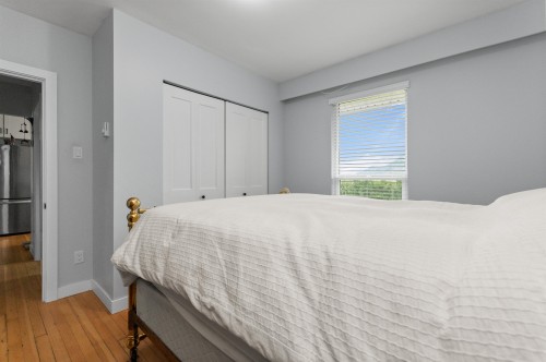 39965 No. 5 Road, Abbotsford, BC - Indoor Photo Showing Bedroom