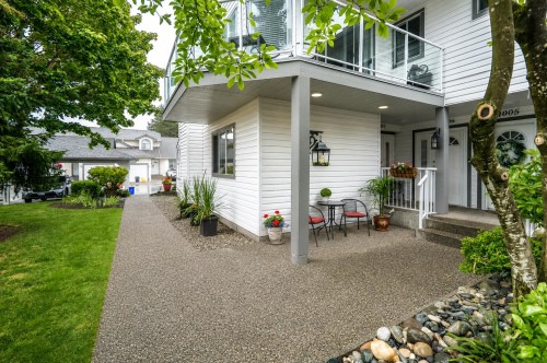 1002-21937 48 Avenue  Langley, BC V3A 8C3