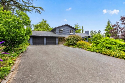22979 71a Avenue  Langley, BC V2Y 2K1
