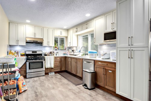 13260 108 Avenue, Surrey, BC 