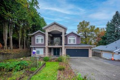 10229 122 Street Surrey, BC V3V 4N1