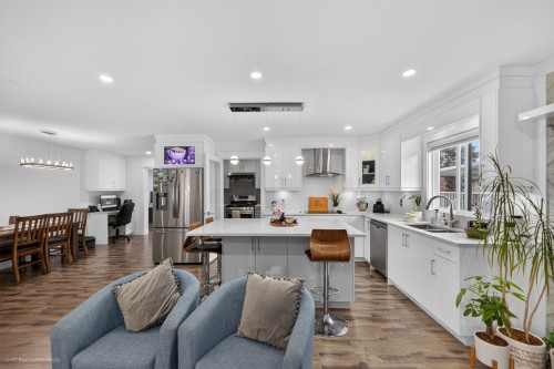 16166 92 Avenue, Surrey, BC - Indoor Photo Showing Other Room