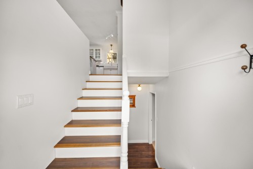 5933 Angus Place, Surrey, BC 