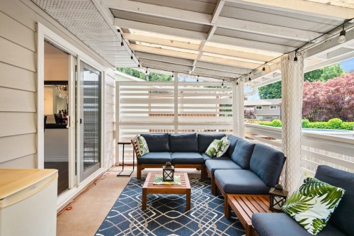 5933 Angus Place, Surrey, BC 