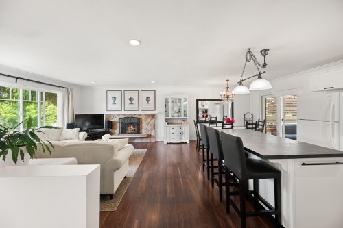 5933 Angus Place, Surrey, BC 