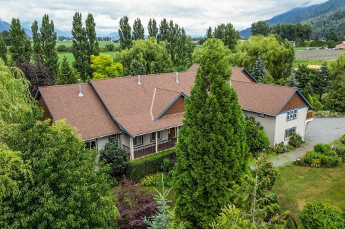 608 Arnold Road, Abbotsford, BC - Outdoor