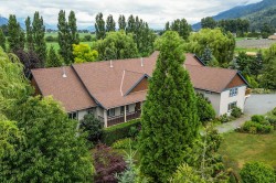 608 Arnold Road Abbotsford, BC V3G 1S4