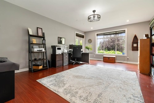 608 Arnold Road, Abbotsford, BC - Indoor