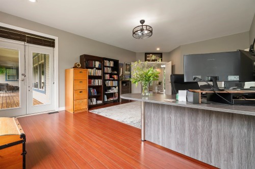 608 Arnold Road, Abbotsford, BC - Indoor