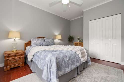 608 Arnold Road, Abbotsford, BC - Indoor Photo Showing Bedroom