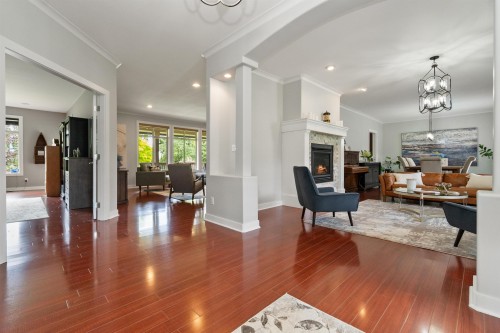 608 Arnold Road, Abbotsford, BC - Indoor