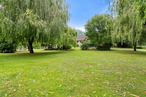 608 Arnold Road, Abbotsford, BC - Outdoor