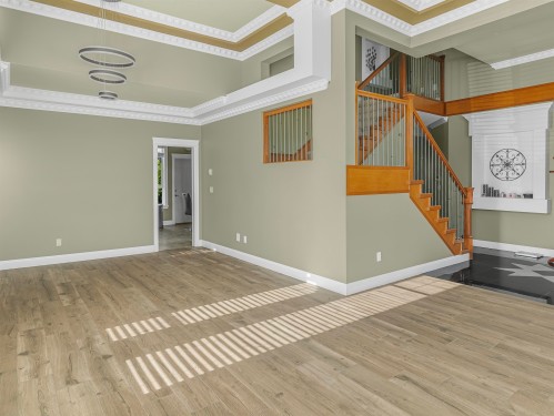 15167 70A Avenue, Surrey, BC 