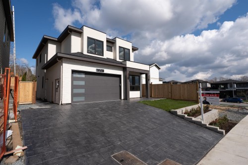 20473 69 Avenue  Langley, BC V2Y 1R2