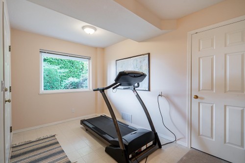 11443 Royal Crescent, Surrey, BC 