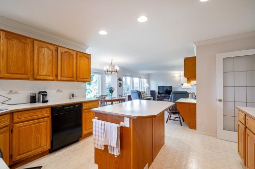 11443 Royal Crescent, Surrey, BC 
