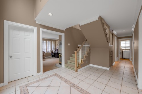 2443 150 Street, Surrey, BC 