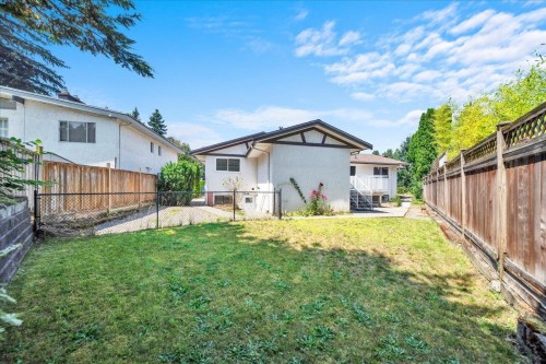 2690 Sheffield Way, Abbotsford, BC 